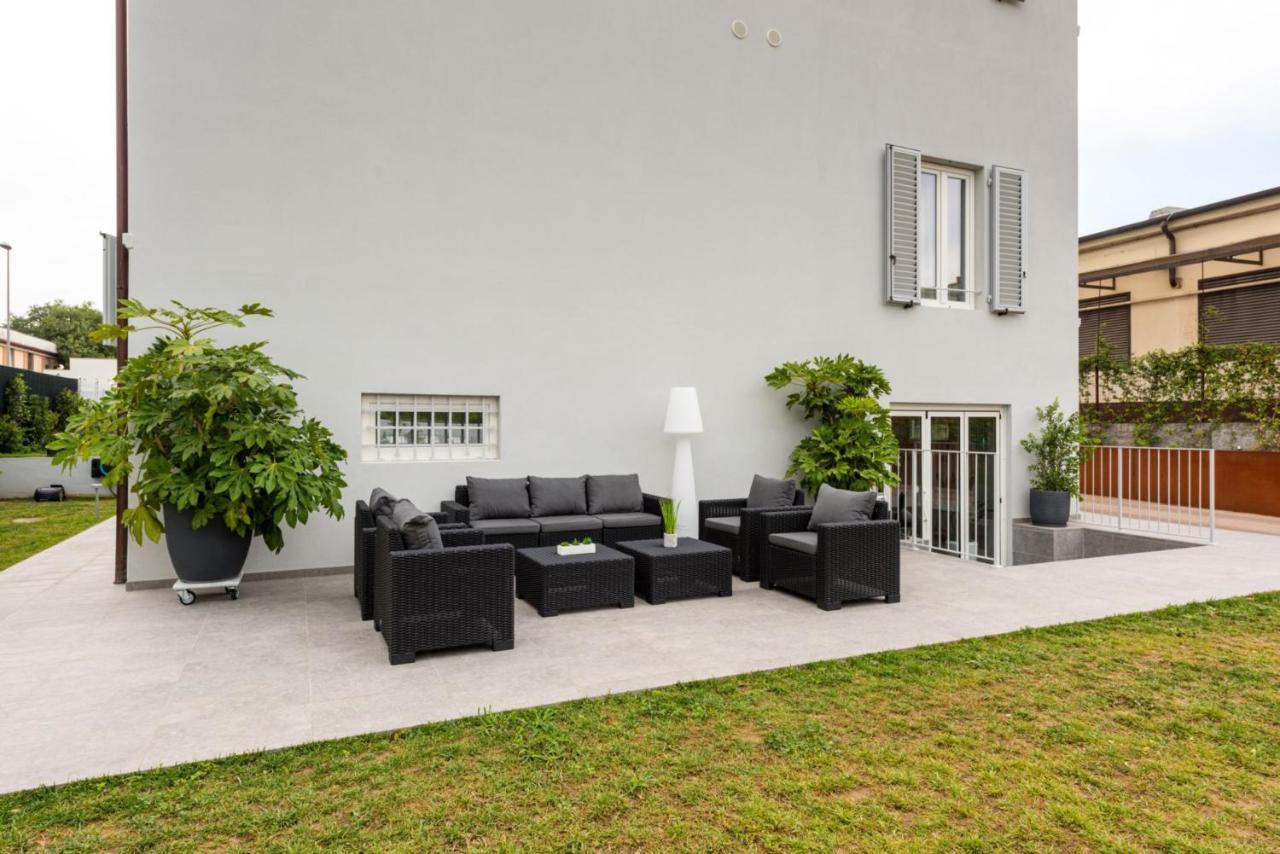 Villa Fedora Luxury Suites Лукка Экстерьер фото
